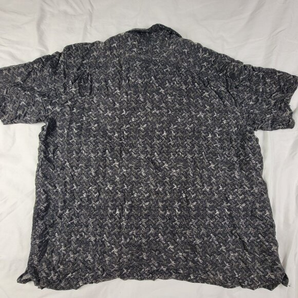 Batik Bay Mens 2XL Silk Button Up Short Sleeve Shirt Black Casual Summer Outdoor - Picture 2 of 7